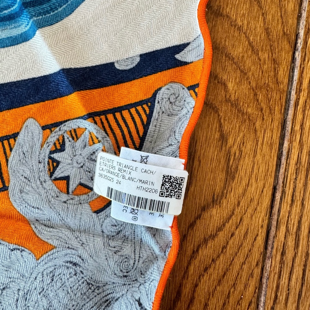 AUTH HERMES Étriers Remix Giant Triangle Scarf - Picture 4 of 6